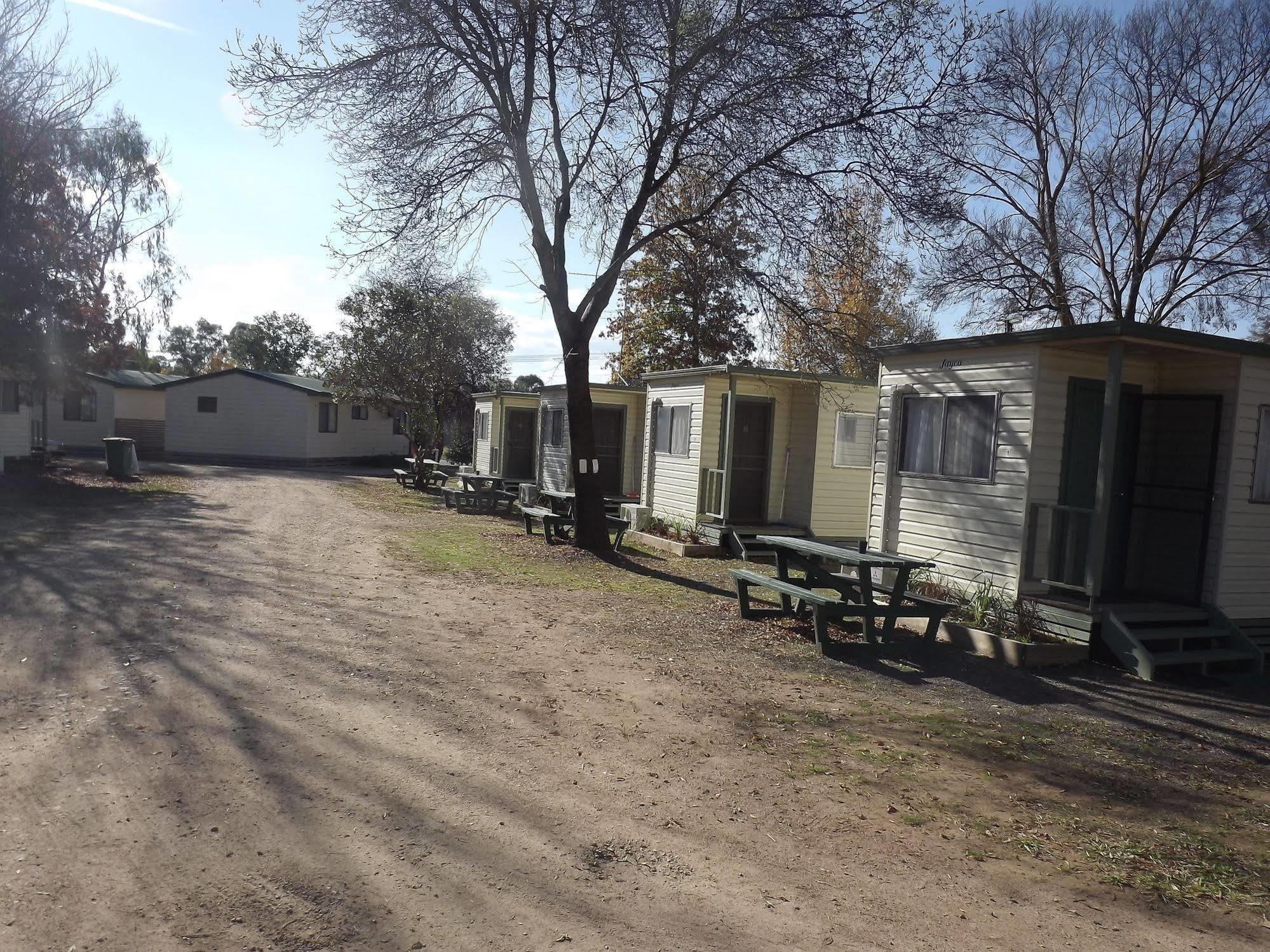 High Country Holiday Park Mansfield Exterior photo